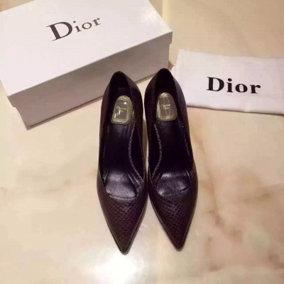 Dior 16秋款 義大利最新專櫃新品，秋季主打款.原版鞋楦上腳舒適.跟高6.5cm輕鬆駕馭 鞋面蛇紋牛皮，內裡踮腳羊皮，原版開模大底古銅拉鍊沿邊！碼數:35-39碼