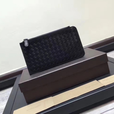 BV Bottega Veneta 0026，18張卡位卡包 名片夾 越南定制小牛皮 純手工編織，耐磨性能強 還有胎牛皮可選