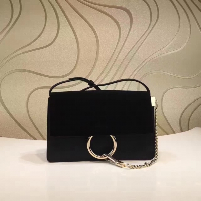 Chloé  Faye bag ~~1127黑色出貨啦 原版皮磨砂皮配南非皮出貨啦 五金由金色鏈條搭銀色扣組合而成，三個大隔層，兩個暗隔，既可以單背還可以當手包，超實用 尺寸：24x14x4