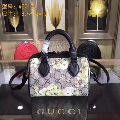 【GUCCI-古奇】十年打造專業GUCCI   市場頂級獨家控貨專/櫃品質  採用進口牛皮，原廠五金！精緻做工。獨家實物拍照品質如圖可見。 。款號：432123。尺寸：18.5*12*10