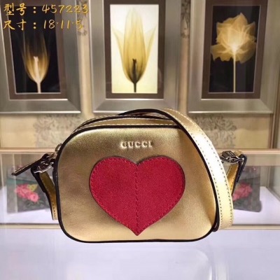 【GUCCI-古馳】十年打造專業GUCCI 市場頂級獨家控貨， 專櫃品質 採用進口牛皮，原廠五金！精緻做工。 獨家實物拍照 品質如圖可見 。款號：457223。尺寸：18*11*5