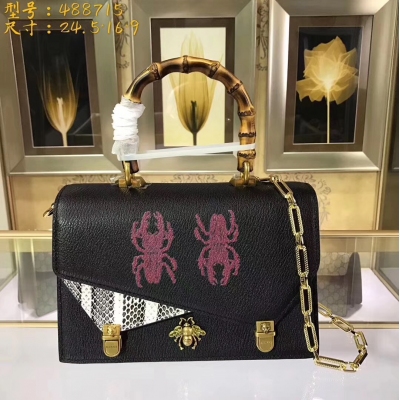 【GUCCI-古奇】十年打造專業GUCCI   市場頂級獨家控貨，[太陽]專/櫃品質  採用進口牛皮，原廠五金！精緻做工。獨家實物拍照品質如圖可見 。款號：488715。尺寸：24.5*16*9。