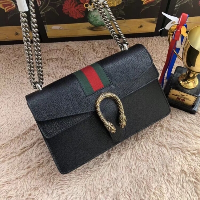 【Gucci 古馳】Gucci新款。市場頂級獨家控貨，專櫃品質 採用進口牛皮，原廠五金！精緻做工。 獨家實物拍照 品質如圖可見。型號: 400249尺寸：寬28*高18*側寬9