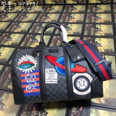 Gucci古馳 新款。市場頂級獨家控貨，專櫃品質 採用進口牛皮，原廠五金！精緻做工。 獨家實物拍照 品質如圖可見。款號: 474131。尺寸：寬45*高27*側寬24。顏色：黑膠刺繡。