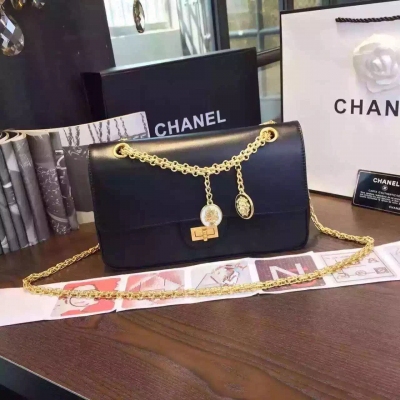 Chanel 歐洲原廠25cm金扣極度耐用耐用耐小牛皮包側金屬鏈條和雙色織帶最重要的靈魂坦克鏈條加上徽章掛件我們不會避開任何細節展示市場毒專櫃包裝size25*6.5*16.5m