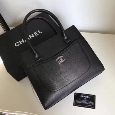 頂級原單，2016CHANEL 秋冬新款頂級出貨，皮料頂級進口原版胎牛皮，五金正品開模，獨家現貨首發，黑色尺寸27*22*10cm