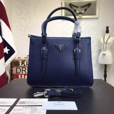 真正代購產品上架頂級貨普拉達/Prada:5080官方最新爆款火熱追蹤歐美進口原版牛皮荔枝紋配頂級白鋼五金紋路均勻清晰手感柔軟超舒適+175代工碼專櫃最新款