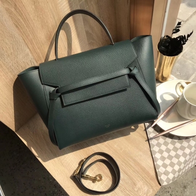 Celine Belt Bag 鯰魚包全新升級版本，最新穎的百搭包包，原單級別，內外全真皮！Mini 尺寸：23-14-19cm（肩帶長100cm） 小號尺寸：27-16-20cm（肩帶長80cm）