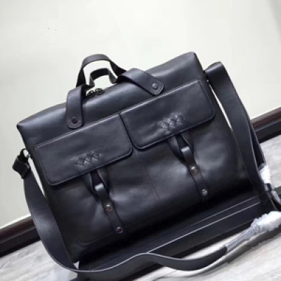 BV Bottega Veneta 原單327578男士公事包 配肩帶可單肩斜挎 原廠牛皮 槍色鎢鋼五金 低調中的奢華size：40*30*6cm