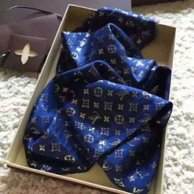 Louis Vuitton Amy皇室【LV】路易威登極品硬貨品質好到幾宿都不能正常入眠可以pk專櫃的最極品的品質經典Monogram暗紋圖案風靡了全世界。