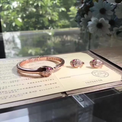 範冰冰 林心如 舒淇同款 明星同款 真正高大上 Bvlgari Lvcea寶格麗林心如同款女生腕表，專櫃品質。