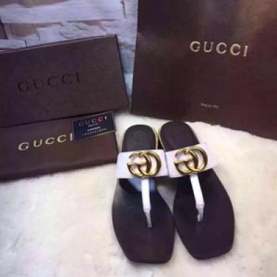 【GUCCI 】16 春夏全新潮流風派登場駕馭時尚造型兼具獨有霸氣設計酷炫方形鞋頭 24K鍍金完美融合，皮質柔軟上腳帥氣有型現貨發售色任選：黑色、白色、棕色、咖啡色、紅色【鞋面】羊皮【內裡】羊皮【碼數】35-40【備註