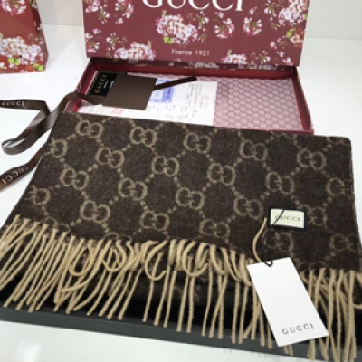 Gucci【雙色羊絨圍巾】 100%羊絨 特殊締造柔軟觸感 30*168cm（不含流須）