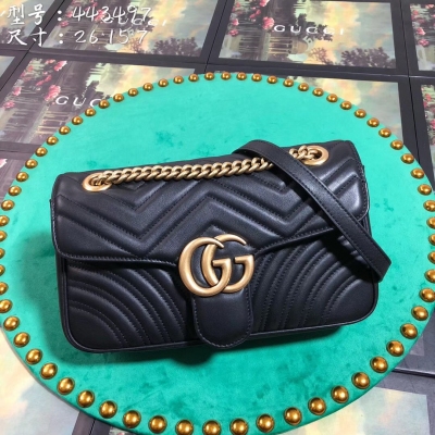 【Gucci古馳】Gucci 新款。市場頂級獨家控貨，專櫃品質 採用進口牛皮，原廠五金！精緻做工。 獨家實物拍照 品質如圖可見 。款號: 443497。尺寸：寬26*高15*側寬7