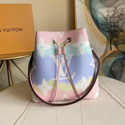 LOUIS VUITTON LV路易威登 頂級原單 2020春夏新款彩虹系列 45126藍色 Escale，size：25*26*17cm