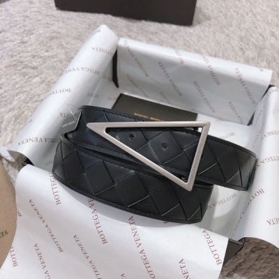 BOTTEGA VENETA BV腰帶 3.0cm編織大格子女款腰帶 簡約三角形設計 進口小牛皮 支援晶片掃碼 BV