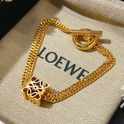 Loewe羅意威 手鏈 2022c春款 時髦精入