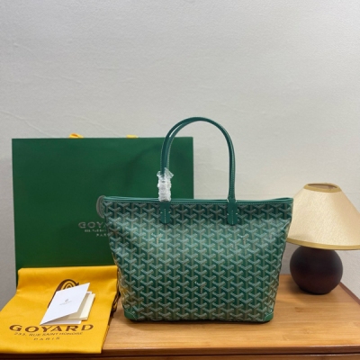 Goyard戈雅 原單貨 獨家包裝 GOyard Artois手提包，採用更為挺括的特殊帆布面料，全縫製拉鍊更突出日常實用性，Artois是唯一一款特有的紅線雙縫合設計，原版購入開發,兩個尺寸，小號:袋口40cm底長30cm高25cm寬14